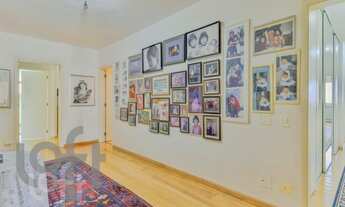 Imagem 7: Apartamento à venda em Pinheiros com 335 m², 4 quartos, 4 suítes, 5 vagas