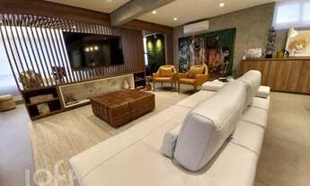 Imagem 5: Apartamento à venda em Higienópolis com 240 m², 3 quartos, 1 suíte, 2 vagas