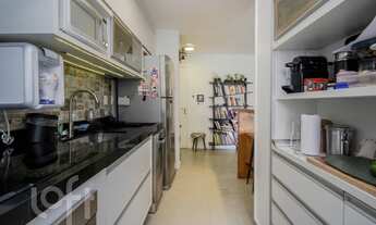 Imagem 7: Apartamento à venda em Alto de Pinheiros com 78 m², 2 quartos, 1 suíte, 1 vaga