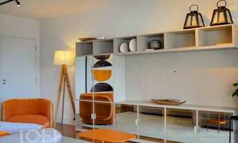 Imagem 5: Apartamento à venda em Alto de Pinheiros com 103 m², 3 quartos, 1 suíte, 2 vagas