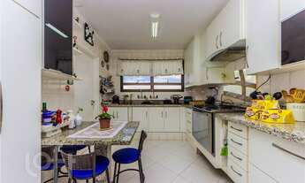 Imagem 6: Apartamento à venda em Bosque da Saúde com 218 m², 5 quartos, 1 suíte, 3 vagas