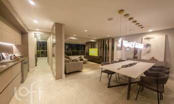 Imagem 2: Apartamento à venda em Santo Amaro com 123 m², 3 quartos, 1 suíte, 2 vagas