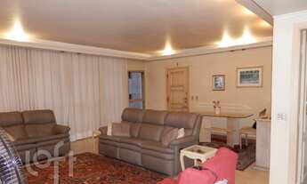 Imagem 2: Apartamento à venda em Saúde com 160 m², 4 quartos, 1 suíte, 2 vagas