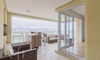 Imagem: Apartamento à venda em Lapa com 162 m²