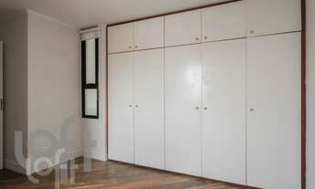 Imagem 3: Apartamento à venda em Vila Olímpia com 250 m², 3 quartos, 3 suítes, 4 vagas