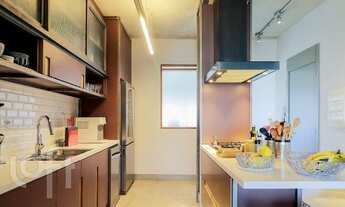 Imagem 2: Apartamento à venda em Vila Madalena com 210 m², 3 quartos, 1 suíte, 3 vagas