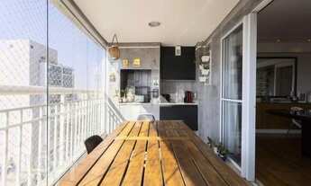 Imagem: Apartamento à venda em Lapa com 141 m²