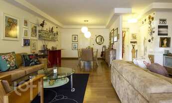 Imagem 7: Apartamento à venda em Vila Madalena com 236 m², 4 quartos, 2 suítes, 3 vagas