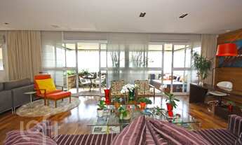 Imagem 1: Apartamento à venda em Alto de Pinheiros com 317 m², 3 quartos, 3 suítes, 5 vagas