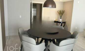 Imagem 4: Apartamento à venda em Itaim Bibi com 158 m², 3 quartos, 3 suítes, 3 vagas