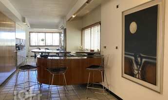 Imagem 4: Apartamento à venda em Sumaré com 210 m², 3 quartos, 1 suíte, 2 vagas