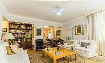 Imagem 2: Apartamento à venda em Bela Vista com 135 m², 2 quartos, 1 suíte, 1 vaga