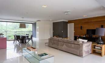 Imagem 5: Apartamento à venda em Morumbi com 207 m², 4 quartos, 2 suítes, 4 vagas