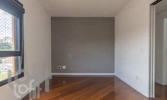 Imagem 2: Apartamento à venda em Alto da Lapa com 246 m², 4 quartos, 3 suítes, 3 vagas