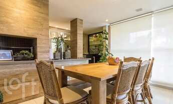 Imagem 2: Apartamento à venda em Bosque da Saúde com 300 m², 4 quartos, 2 suítes, 3 vagas