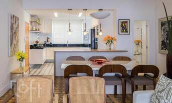 Imagem 2: Apartamento à venda em Higienópolis com 150 m², 3 quartos, 1 suíte, 1 vaga