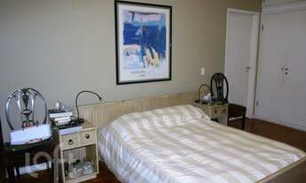 Imagem 5: Apartamento à venda em Santa Cecília com 260 m², 3 quartos, 1 suíte, 2 vagas