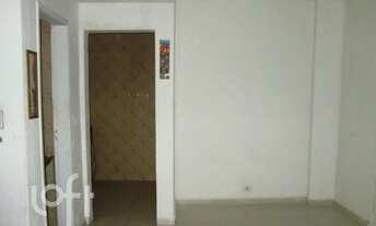 Imagem: Apartamento à venda em Sé com 32 m²