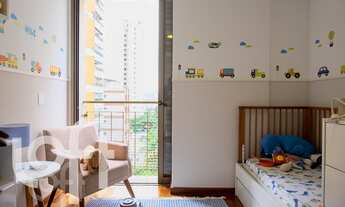 Imagem 3: Apartamento à venda em Vila Madalena com 220 m², 2 quartos, 1 suíte, 4 vagas