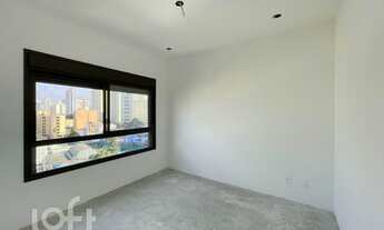 Imagem 2: Apartamento à venda em Aclimação com 158 m², 4 quartos, 2 suítes, 3 vagas