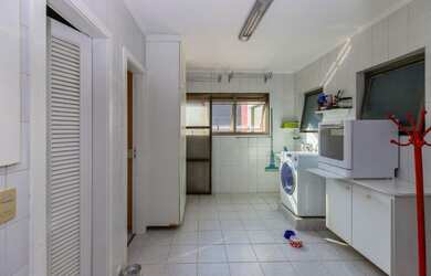 Imagem 2: Venda Apartamento com 4 dormitórios