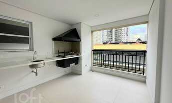 Imagem 2: Apartamento à venda em Lapa com 221 m², 3 quartos, 3 suítes, 4 vagas