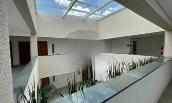 Imagem 2: Apartamento à venda em Santo Amaro com 40 m², 1 quarto, 2 vagas