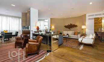 Imagem 3: Apartamento à venda em Itaim Bibi com 394 m², 3 quartos, 2 suítes, 6 vagas