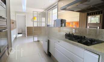 Imagem 6: Apartamento à venda em Vila Andrade com 223 m², 4 quartos, 4 suítes, 3 vagas