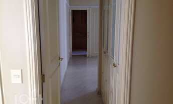 Imagem 7: Apartamento à venda em Vila Sônia com 223 m², 4 quartos, 4 suítes, 4 vagas