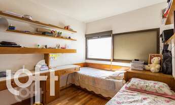 Imagem 3: Apartamento à venda em Butantã com 270 m², 4 quartos, 1 suíte, 2 vagas