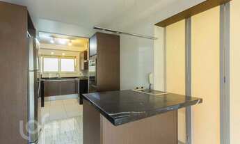 Imagem 7: Apartamento à venda em Alto de Pinheiros com 200 m², 3 quartos, 3 suítes, 4 vagas