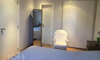 Imagem 7: Apartamento à venda em Vila Andrade com 230 m², 3 quartos, 3 suítes, 3 vagas