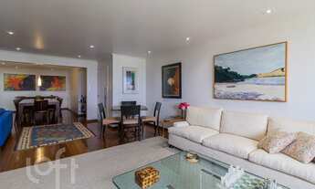 Imagem 3: Apartamento à venda em Alto de Pinheiros com 165 m², 3 quartos, 1 suíte, 2 vagas