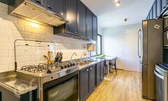 Imagem 7: Apartamento à venda em Itaim Bibi com 232 m², 4 quartos, 2 suítes, 3 vagas