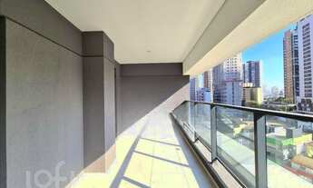 Imagem 2: Apartamento à venda em Santo Amaro com 40 m², 1 quarto, 1 vaga