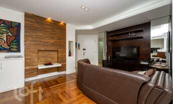 Imagem 2: Apartamento à venda em Santo Amaro com 135 m², 3 quartos, 3 suítes, 2 vagas