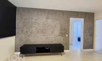 Imagem 2: Apartamento à venda em Lapa com 75 m², 2 quartos, 1 vaga