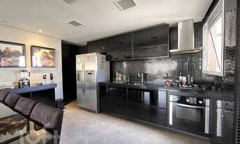 Imagem 6: Apartamento à venda em Lapa com 133 m², 3 quartos, 3 suítes, 2 vagas