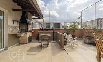 Imagem 2: Apartamento à venda em Lapa com 212 m², 3 quartos, 1 suíte, 3 vagas