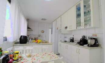 Imagem 6: Apartamento à venda em Vila Andrade com 180 m², 4 quartos, 1 suíte, 3 vagas