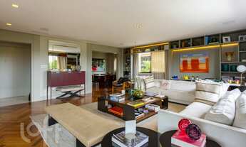 Imagem 3: Apartamento à venda em Sumaré com 220 m², 3 quartos, 3 suítes, 3 vagas