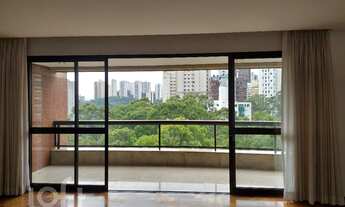 Imagem 2: Apartamento à venda em Vila Andrade com 227 m², 4 quartos, 4 suítes, 4 vagas