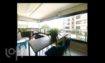 Imagem 5: Apartamento à venda em Alto de Pinheiros com 145 m², 3 quartos, 3 suítes, 3 vagas