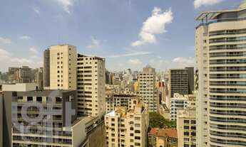 Imagem 2: Apartamento à venda em República com 42 m², 1 quarto, 1 vaga