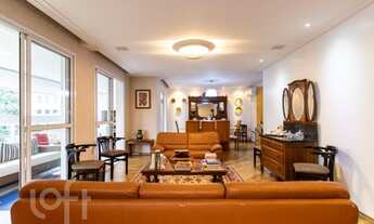 Imagem 2: Apartamento à venda em Vila Andrade com 201 m², 3 quartos, 3 suítes, 3 vagas