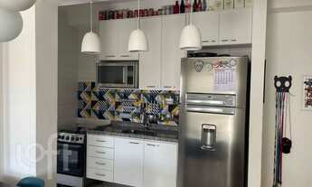 Imagem 2: Apartamento à venda em Lapa com 60 m², 2 quartos, 1 suíte, 1 vaga