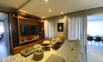 Imagem: Apartamento à venda em Lapa com 134 m²