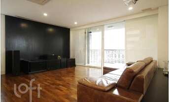 Imagem 3: Apartamento à venda em Itaim Bibi com 333 m², 4 quartos, 3 suítes, 3 vagas