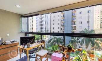 Imagem 2: Apartamento à venda em Vila Madalena com 70 m², 2 quartos, 1 suíte, 2 vagas